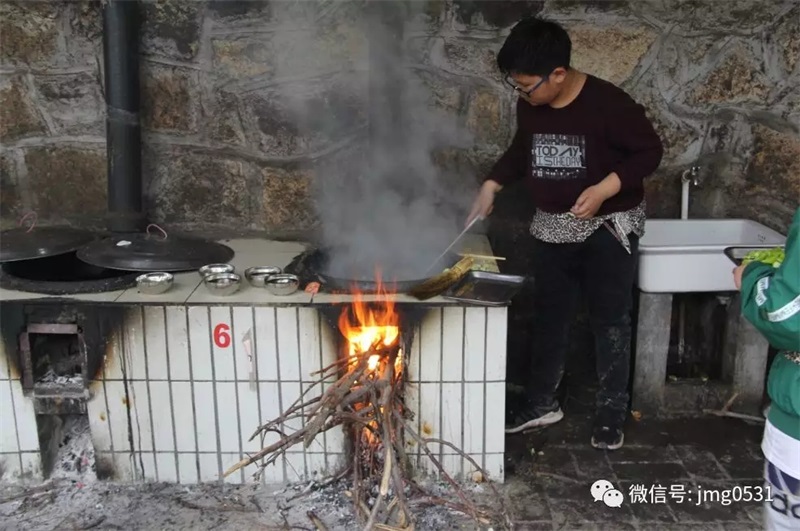 640.webp (18).jpg 640.webp (18).jpg